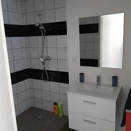 Jolie Appartement Moderne A Roanne Buitenkant foto